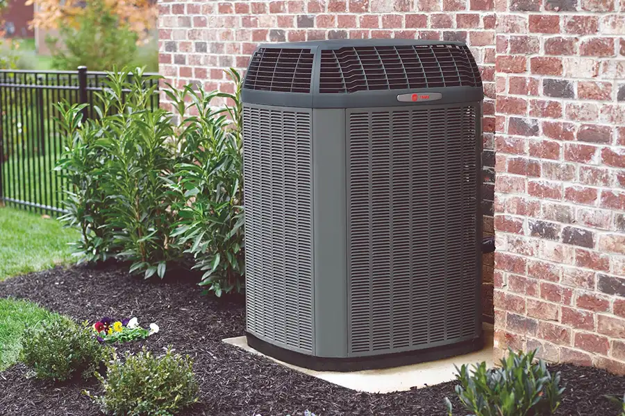 Heat pump maintenance service